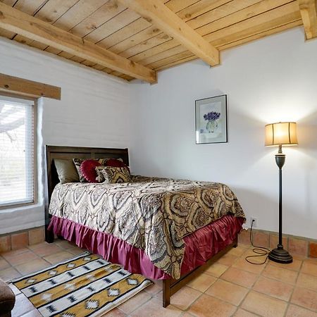 Las Cruces Home La Casa Blanca With Courtyard エクステリア 写真