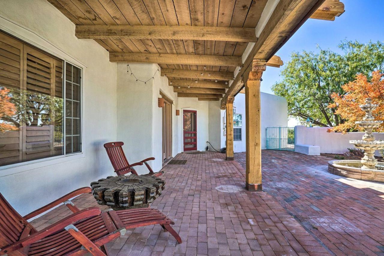 Las Cruces Home La Casa Blanca With Courtyard エクステリア 写真